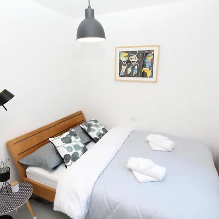 Soho Apartment *
