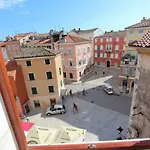 Soho Apartman *